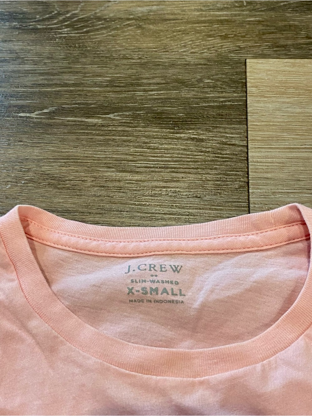 J.Crew Men’s Pink Slim-Washed Tee - X-Small